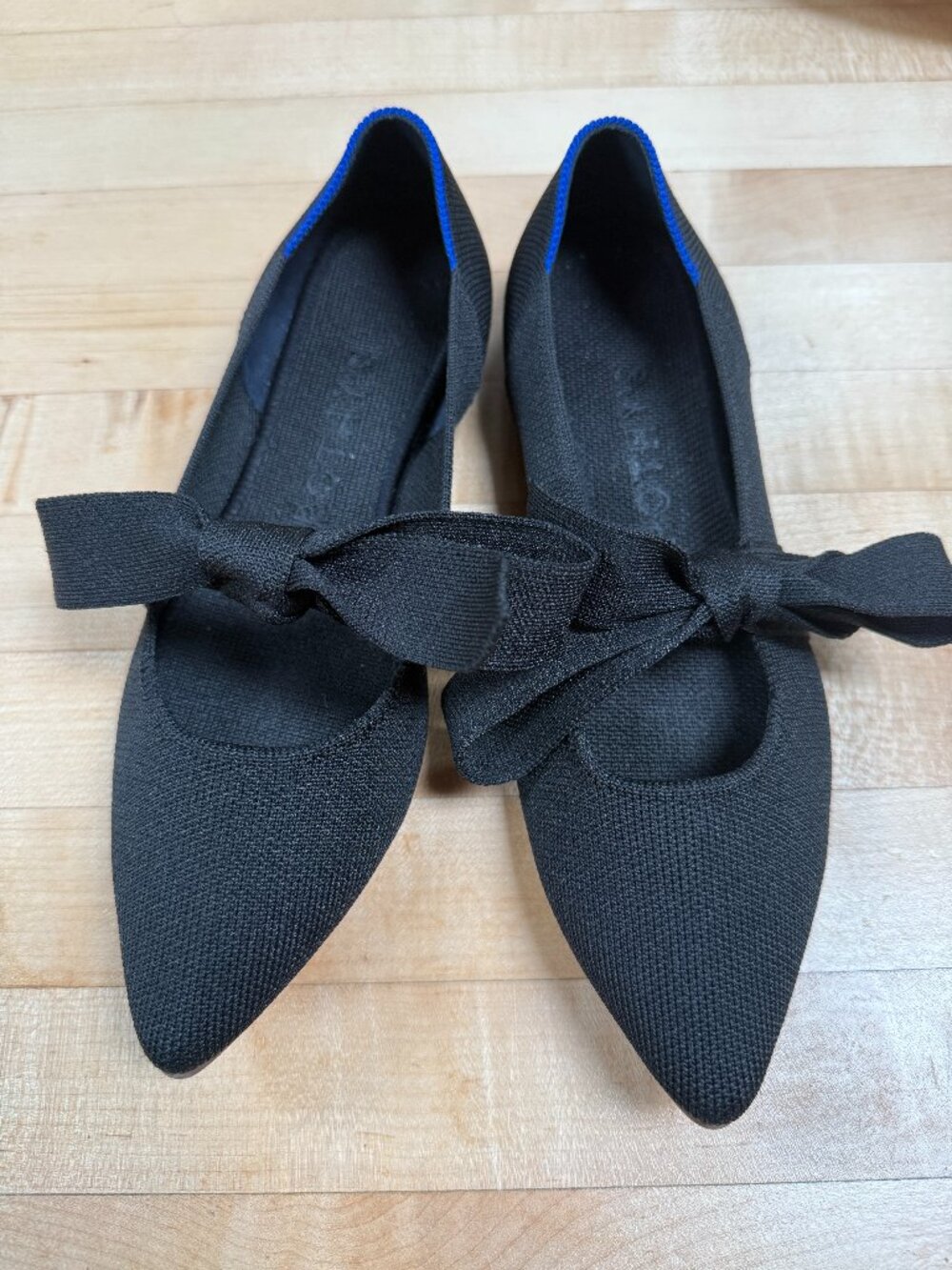 Rothys Bow Tie Ballet Flats